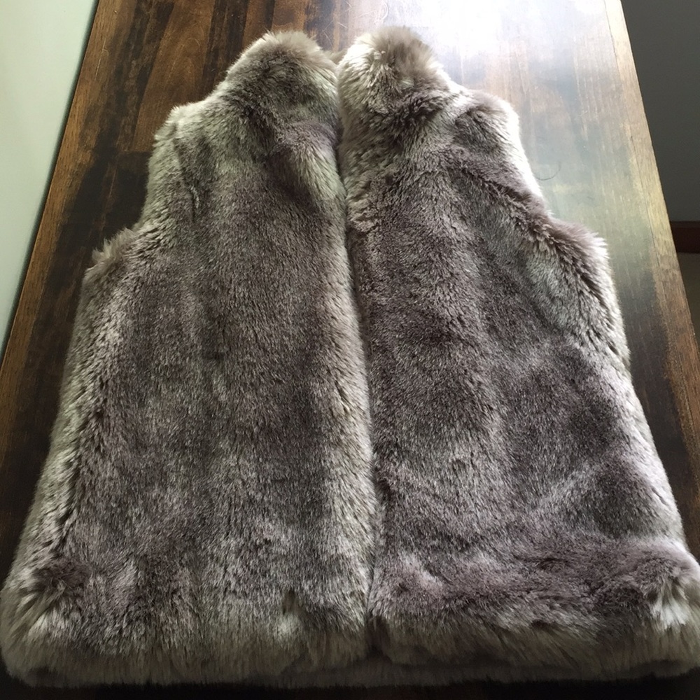 Fur vest [Size XS]